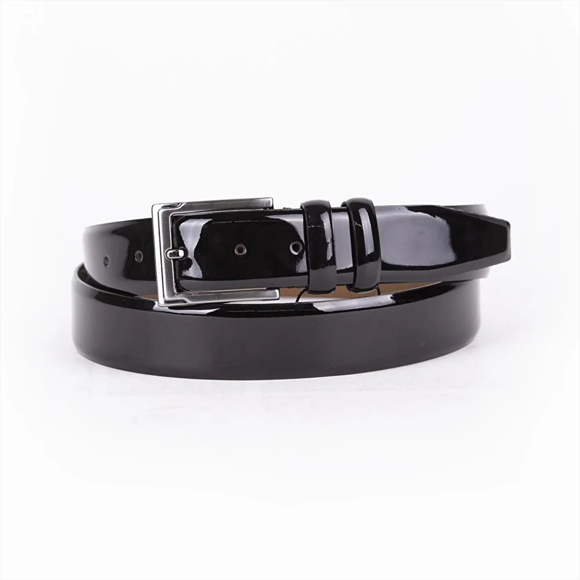 Eau gazifiée Barcelone près ceinture cuir femme large sandwich transmission mesu