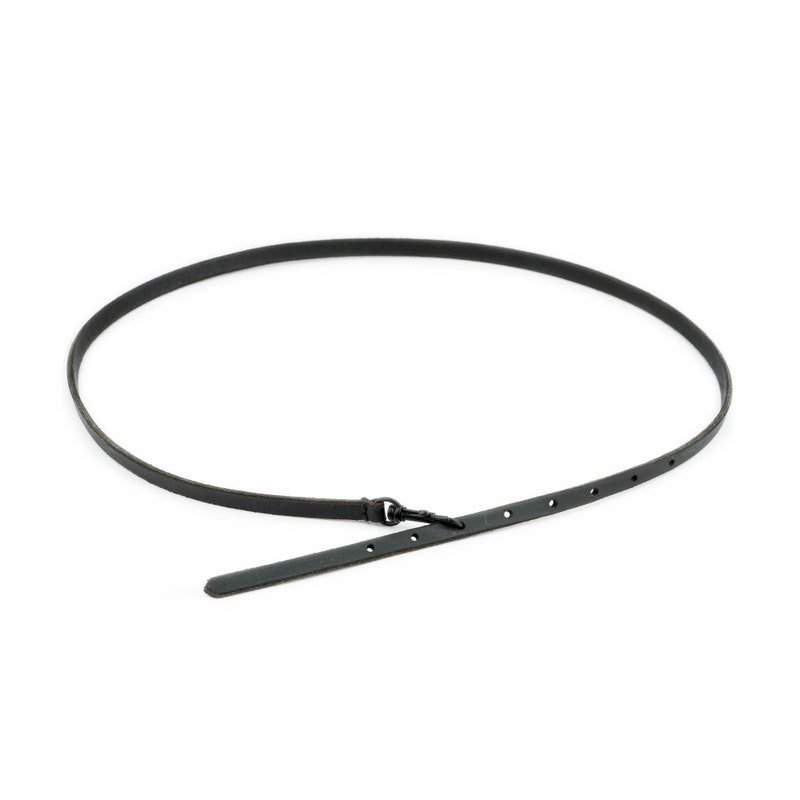 thin tie belt