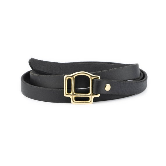 Gold-Tone Knot Buckle Black Leather Waist Belt The belt that actually pulls it all together ✨ Meet the  main image 4