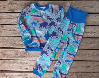 Pajamas Wildlife colorful