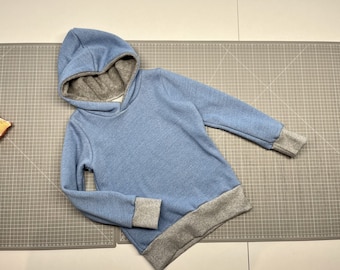 Hoodie oder Sweatshirt Baumwoll Kuschelsweat hellblau