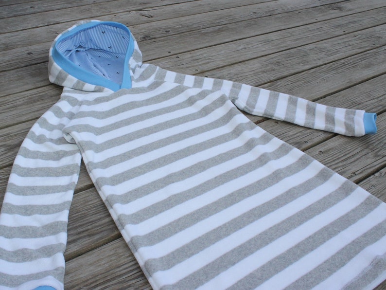 Beach cover-up organic terry cloth grey-white/blue image 3