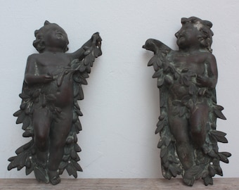 SPECIAL Pair of antique bronze cupids Pair of bronze Angels Putti Angels Two Putting in metal Manufacturers italian Cherubs