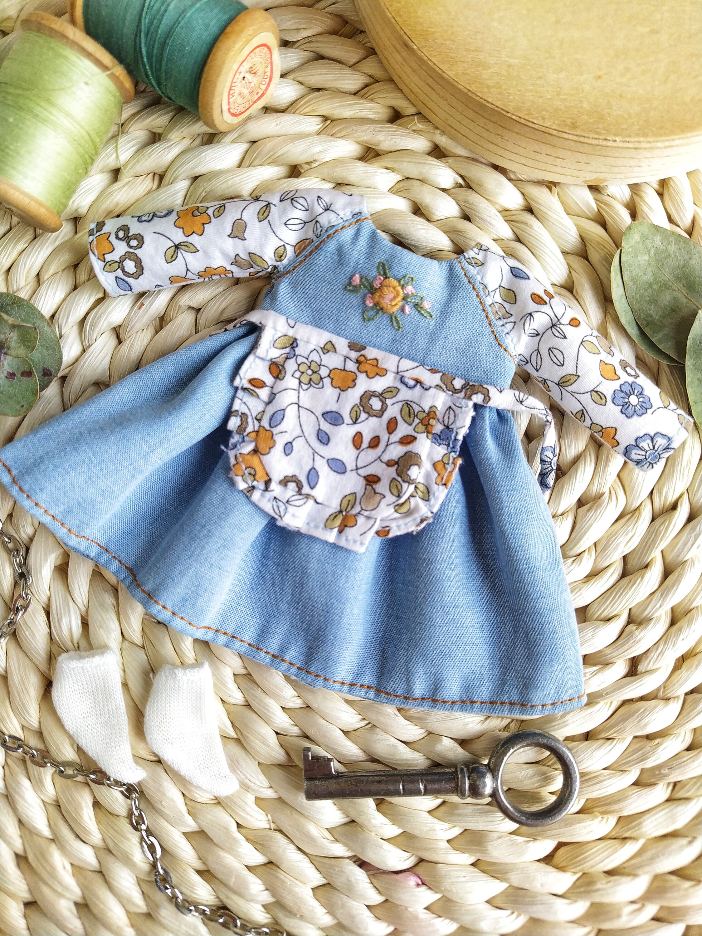 Charming Denim Dress With Apron for 20cm Dolls - Fits Monst