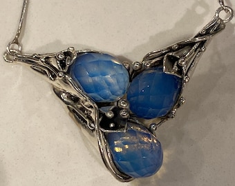 Vintage Art Nouveau style Sterling Silver and moonstone necklace pendant. Wedding bridal fantasy pendant