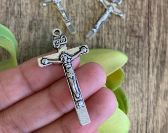 Rosary Crucifix Cross, Alloy Antique Silver Crucifix Pendant, Oxidized silver Cross, Jesus Christ Cross, Pack of 20, Catholic, Religious
