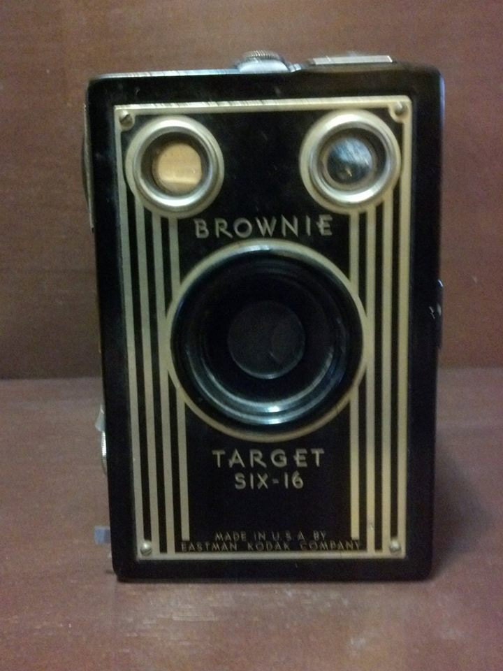 Vintage Brownie Target SIX-16 Camera / Antique Kodak Camera / - Etsy