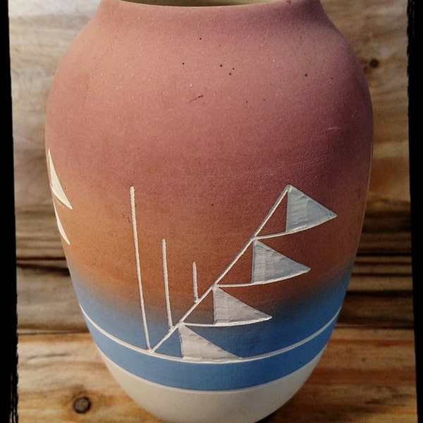 Collectible Lakota Sioux Pottery / Native American Signed Lakota Sioux Vase /Artist  S Thunder Pottery/Bud Vase/Flower Vase/Gift Idea/F739