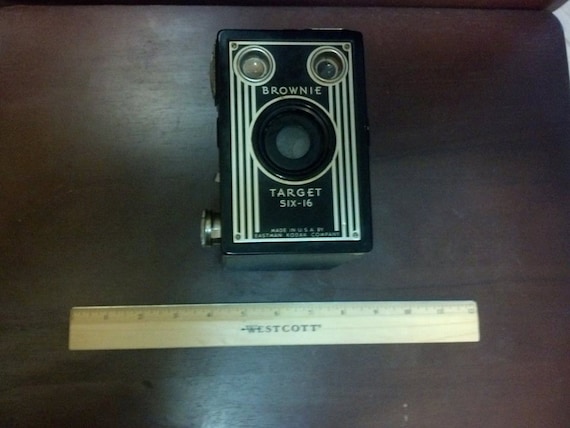 Vintage Brownie Target SIX-16 Camera / Antique Kodak Camera / - Etsy