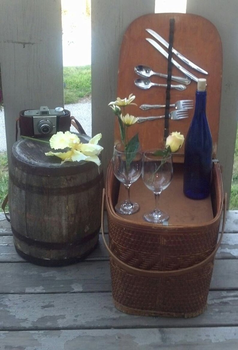 Vintage Hawkeye Picnic Basket Burlington Iowa With Pie Shelf / Etsy