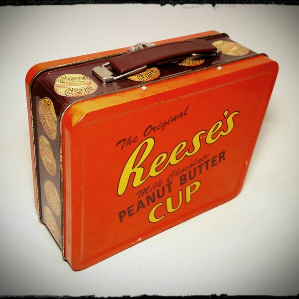 Vintage Reese's Peanut Butter Cup Lunch Box / Collectable Lunch Box / Tin Box /Best Gift Idea / Primitive Decor / F1794