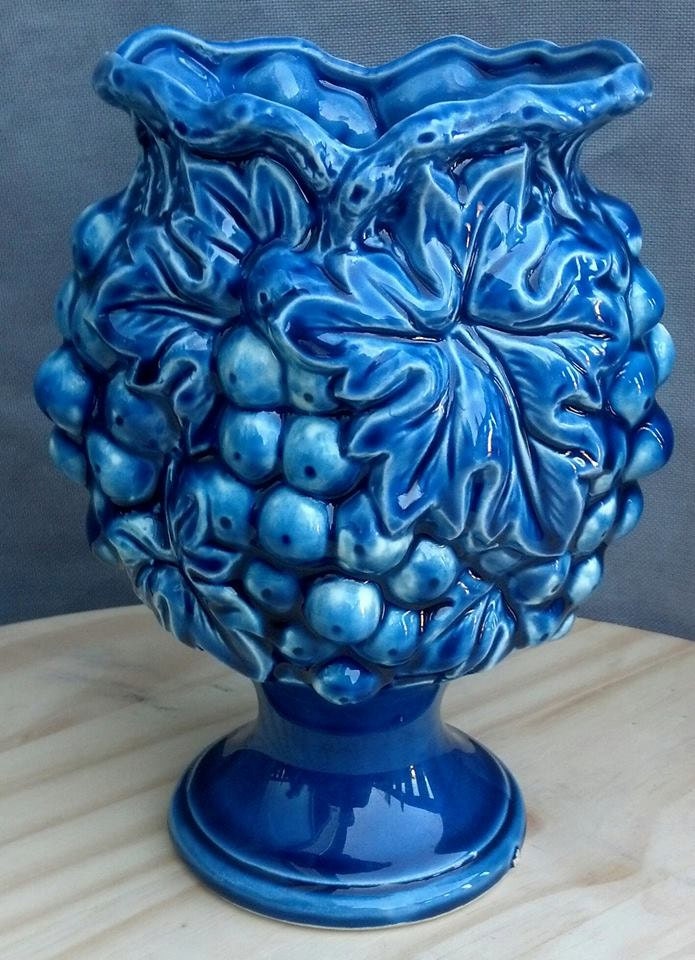 Collectible Blue Grapes Midcentury Porcelain Vase made in Japan / Blue