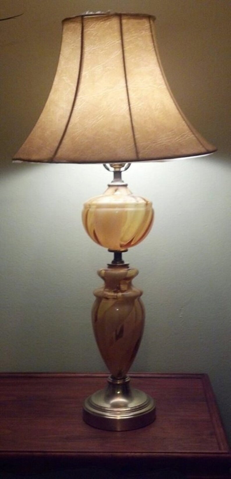 Vintage Retro Desk Lamp Table Lamp Amber Glass with White 3 - Table Lamps - iD Lights image