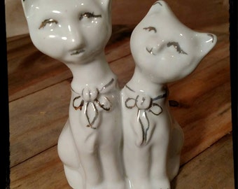 Collectible Cat Statue / Pair of Ceramic Cats White with Gold Eyes / Shorthair, Cornish Rex Colorpoint / White Ceramic Cat / F832