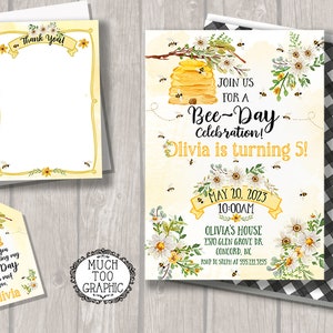 Invito di compleanno Happy Bee-Day - Acquerello Margherite & Api Invito - Summer Black Gingham e Honeycomb - Party Printables Custom