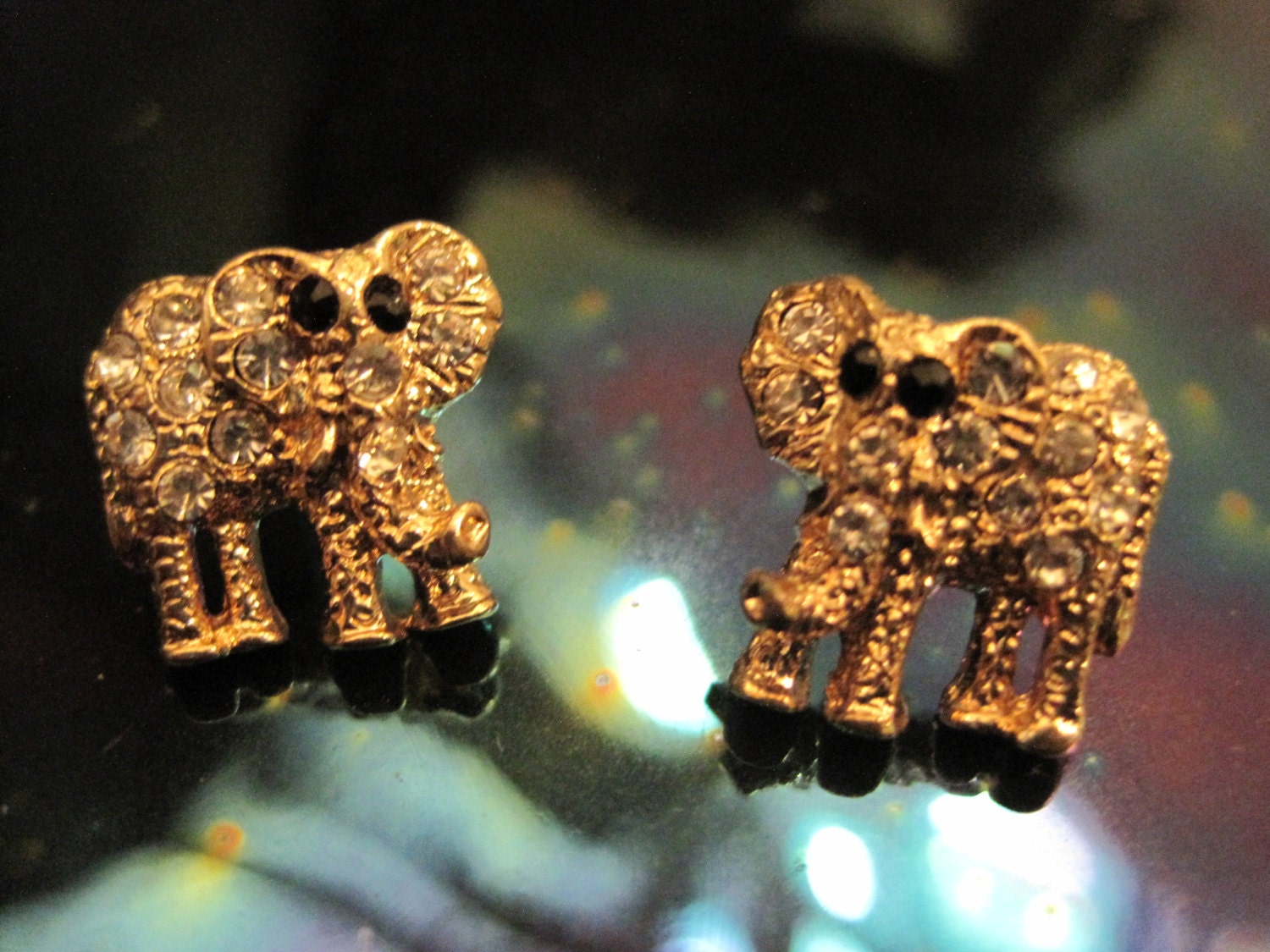Gold elephant stud earrings deals
