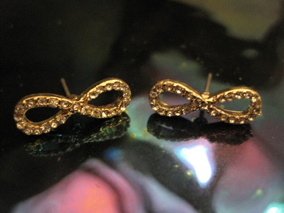 Infinity jewelry shop earrings