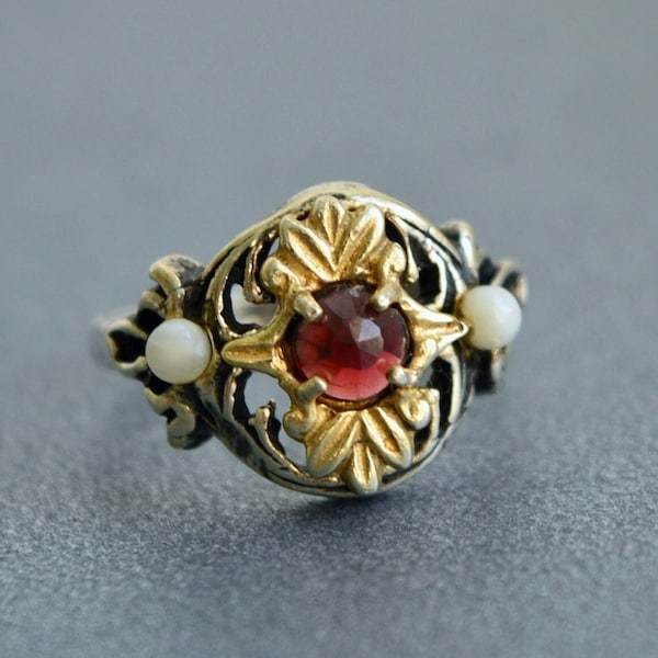 Antique garnet & pearls 835 silver ring size US 7 UK N, Biedermeier style Austrian jewelry