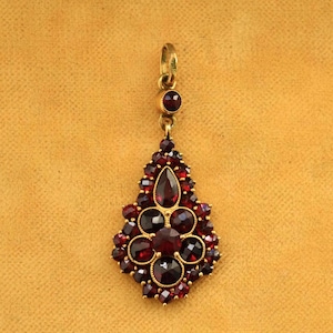 Antique Victorian Bohemian garnet gold filled dangle pendant