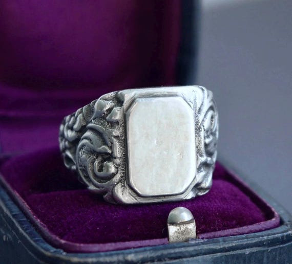 Massive 15g Antique 800 Silver Blank Signet Ring Size US 8.5 UK Q 