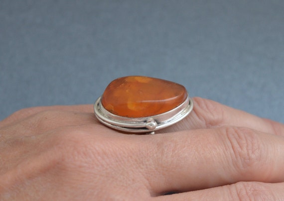 Huge 10g natural Baltic amber 925 silver ring  si… - image 10
