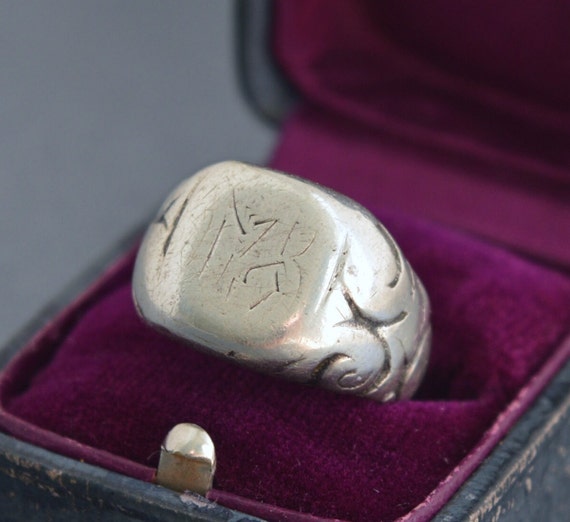 Massive 15g antique 835 silver letter signet ring… - image 3
