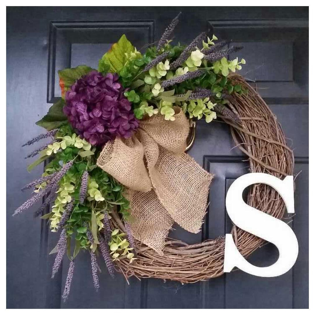 HYDRANGEA Wreath with Purple Hydrangea,  Eucalyptus and Purple Heathe…