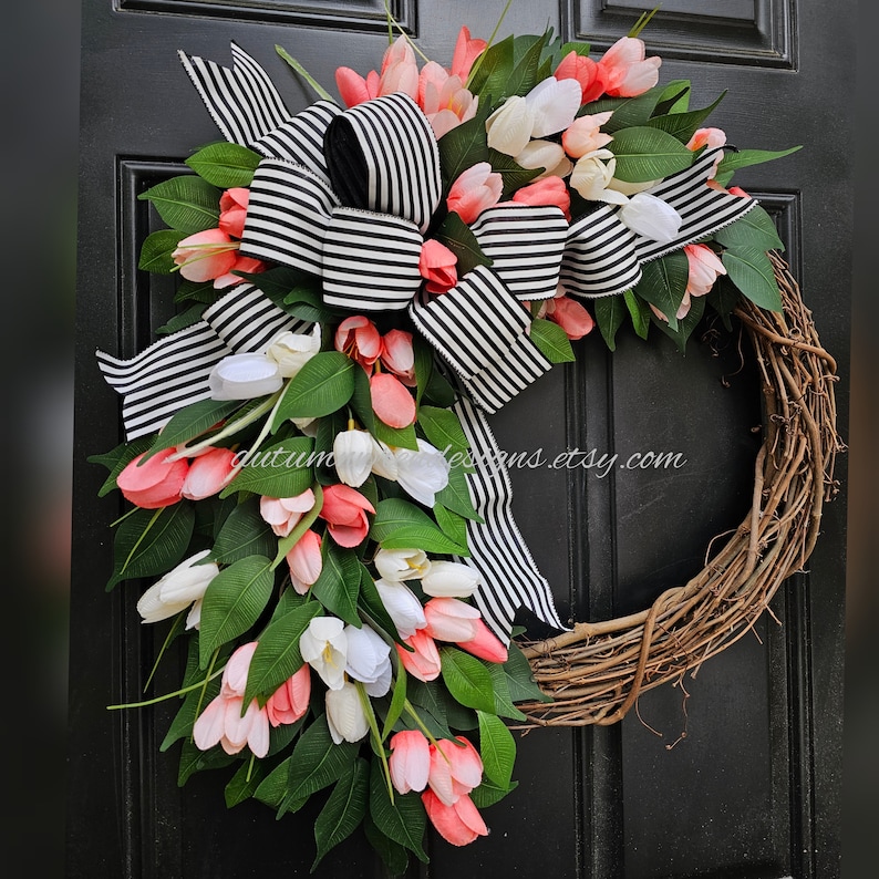 Spring Coral Peach Tulip Wreath, Spring Wreath for Front Door, Peach Tulip Wreath, Spring Farmhouse Wreath with Tulips, mothers day gift image 1