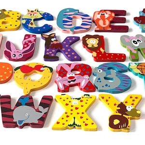 Letras de madera de animales personalizadas, decoradas, nombres de madera, arte de pared, decoración, nombres de puertas, placas, letras del alfabeto, por letra