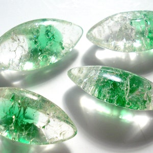 6 pc Lot 15x7mm Emerald Green Sabrina Crackle Marquise Navette No Foil Vintage Glass Stones