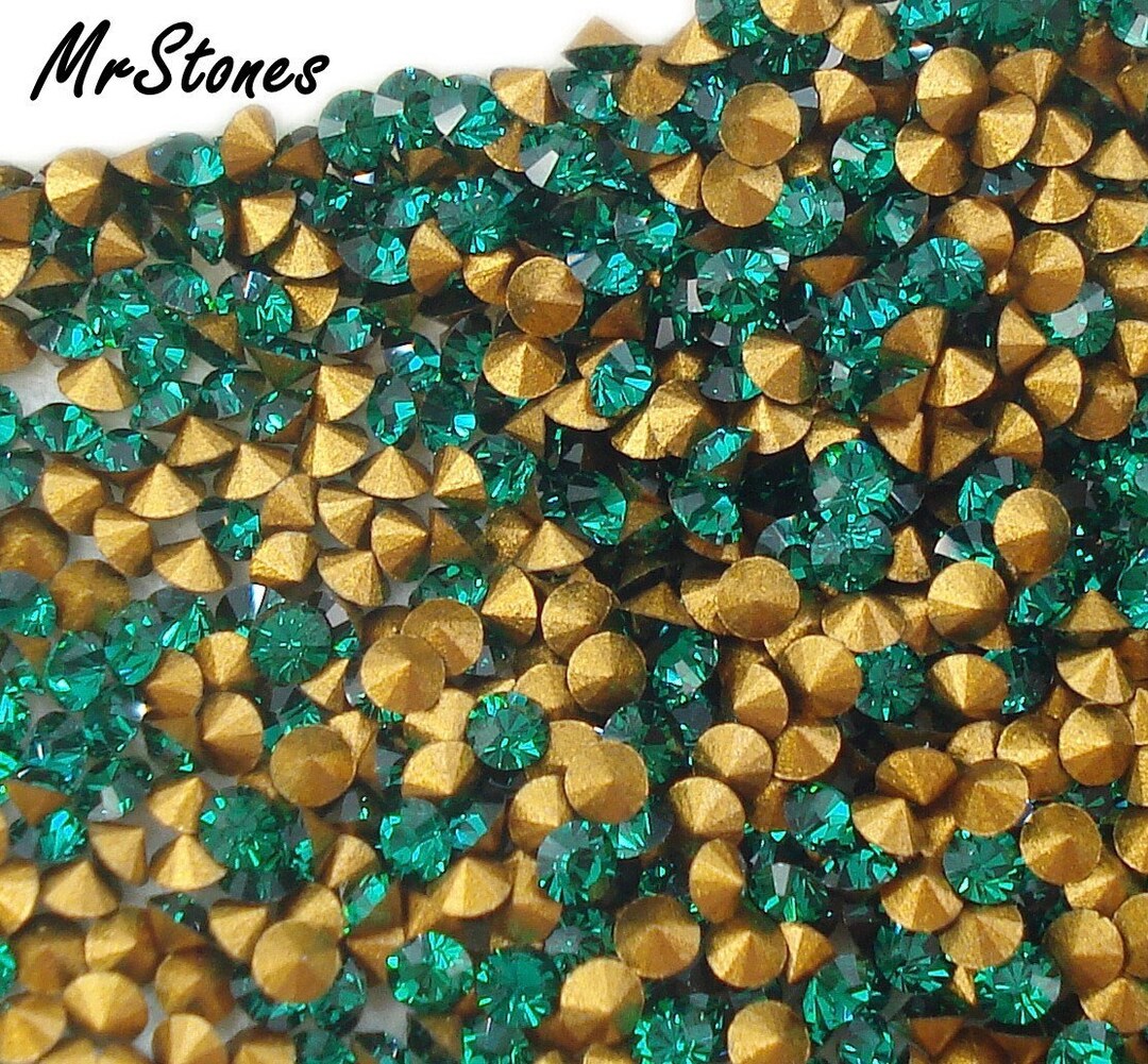 144pc 1 Gross SWAROVSKI 8pp 1.45mm Art. 1012 Emerald Green
