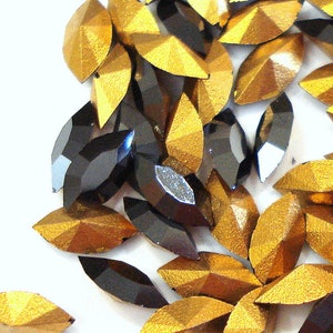 24 pc Lot 6x3 mm (4200) Jet-Hematite Gold Foiled Pointed Back Marquise Navette Vintage Rhinestones Swarovski