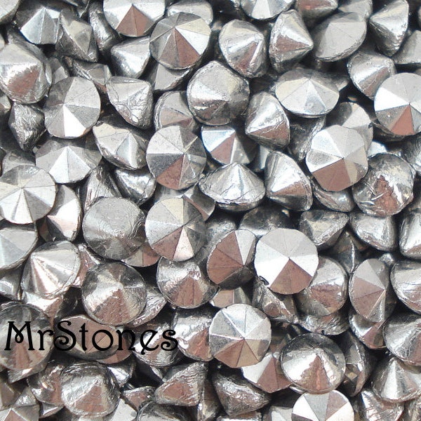 24 pc lot 3.75mm Imitation Marcasites Pointed Top Pointed Back Vintage West Germany Rhinestones