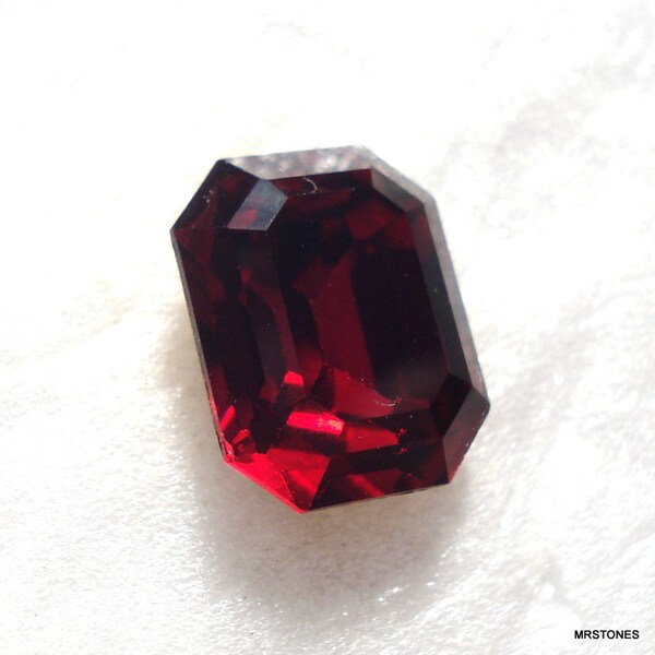 4 pc Lot 10x8mm Ruby Red Cushion Octagon Step Cut (4610) Vintage Swarovski Gold Foiled Rhinestones