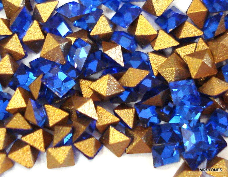 36 Pc Lot 2.3mm Sapphire Blue Vintage Swarovski Square