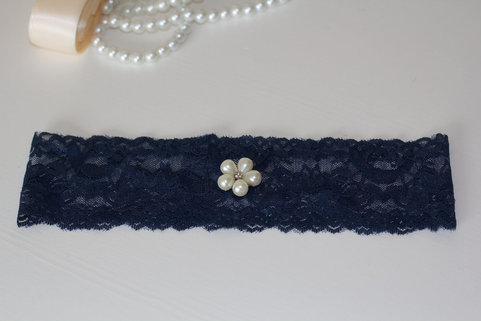 Taylor Midnights Garter