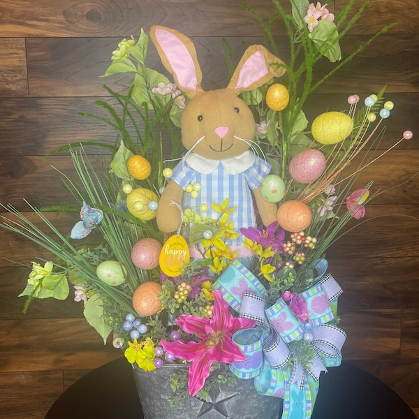 Easter Centerpiece - Etsy
