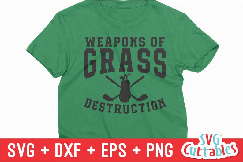 K&ouml;nnte beinhalten: Gr&uuml;nes T-Shirt mit dem Text "Weapons of Grass Destruction" in Schwarz. Eine Silhouette von Golfschl&auml;gern und einer Golftasche befindet sich in der Mitte des Textes.
