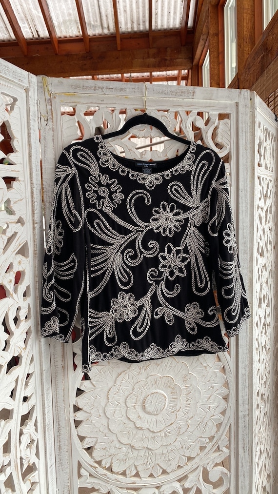Gorgeous silver lace embroidered appliqué super so
