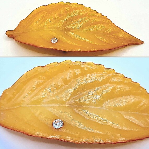 Original 1930s/40s Early Plastic Celluloid Carved… - image 3