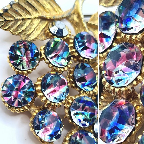 Broche Vintage En Cristal Vert Irisé Sur Métal Doré - Bijou Fantaisie Rétro #J1