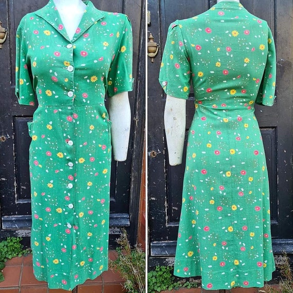 Original 1940s VOLUP Green Floral Tea Dress with … - image 2