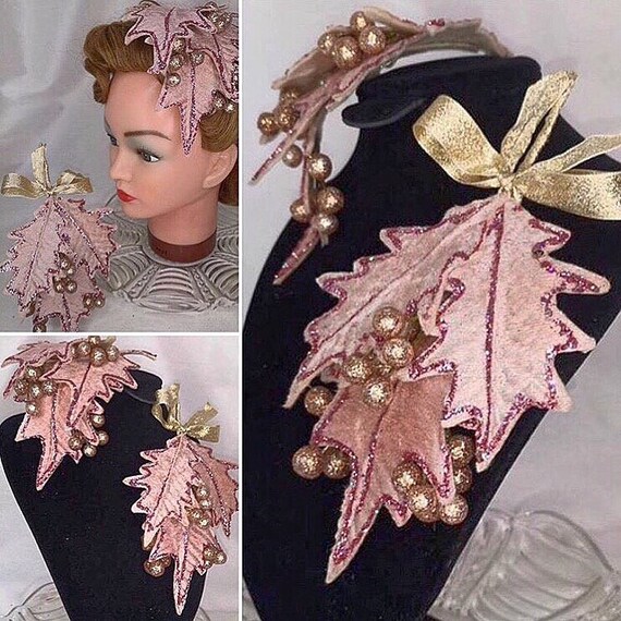 STUNNING 1940s Style Christmas Pink Velvet and Gol