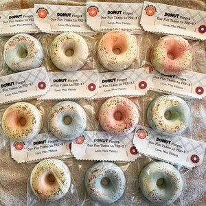 DONUT End of Year Class Gift Donut Sidewalk Chalk Welcome Summer Break Gift from Teacher School Favors Donut Grow Up End of School Favors