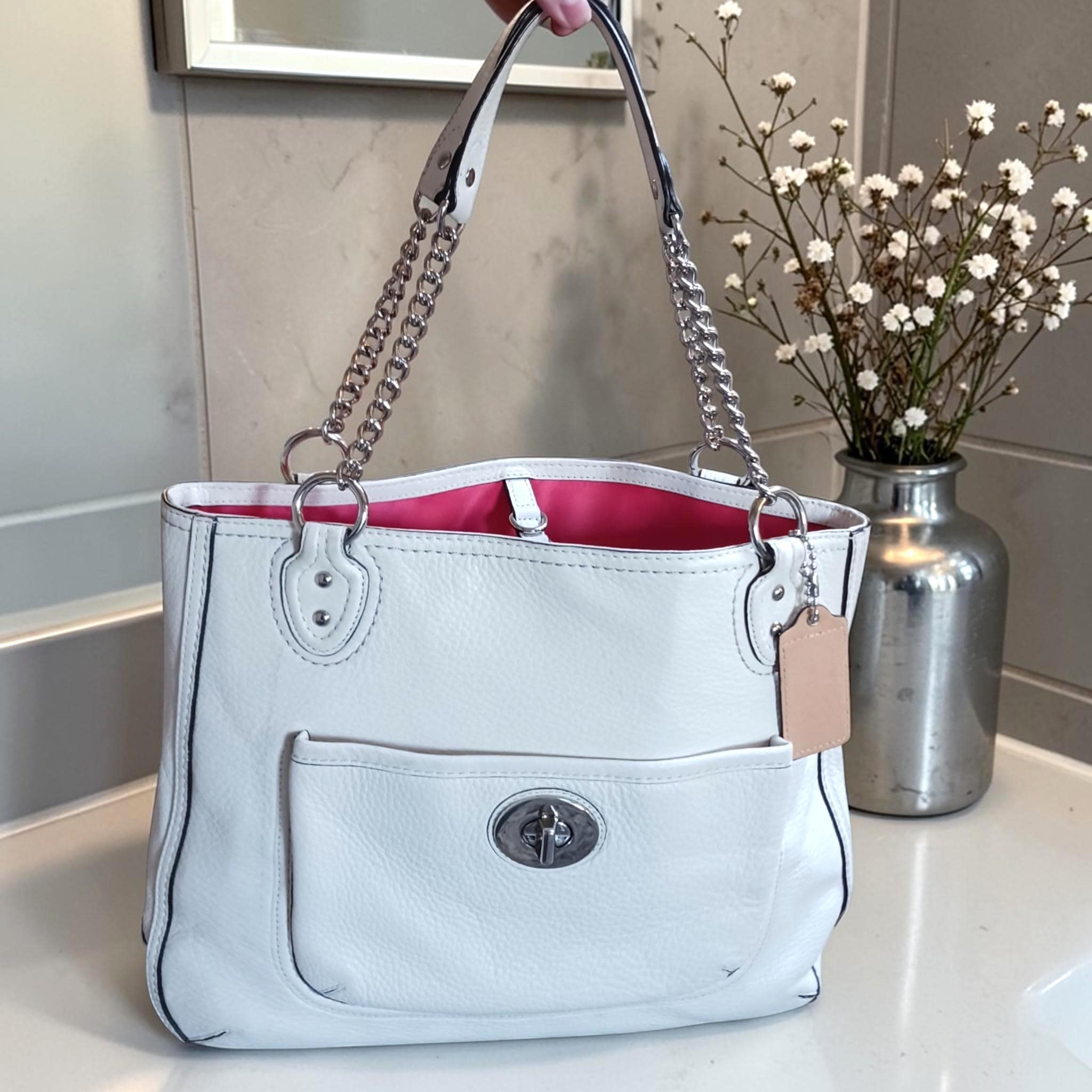 Y2K Coach Ivory Leather Chain Shoulder Bag Turnlock Pocket Coral