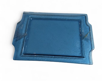 Vassoio in vetro smerigliato blu: farfalla e libellula dipinte a mano - stile vintage