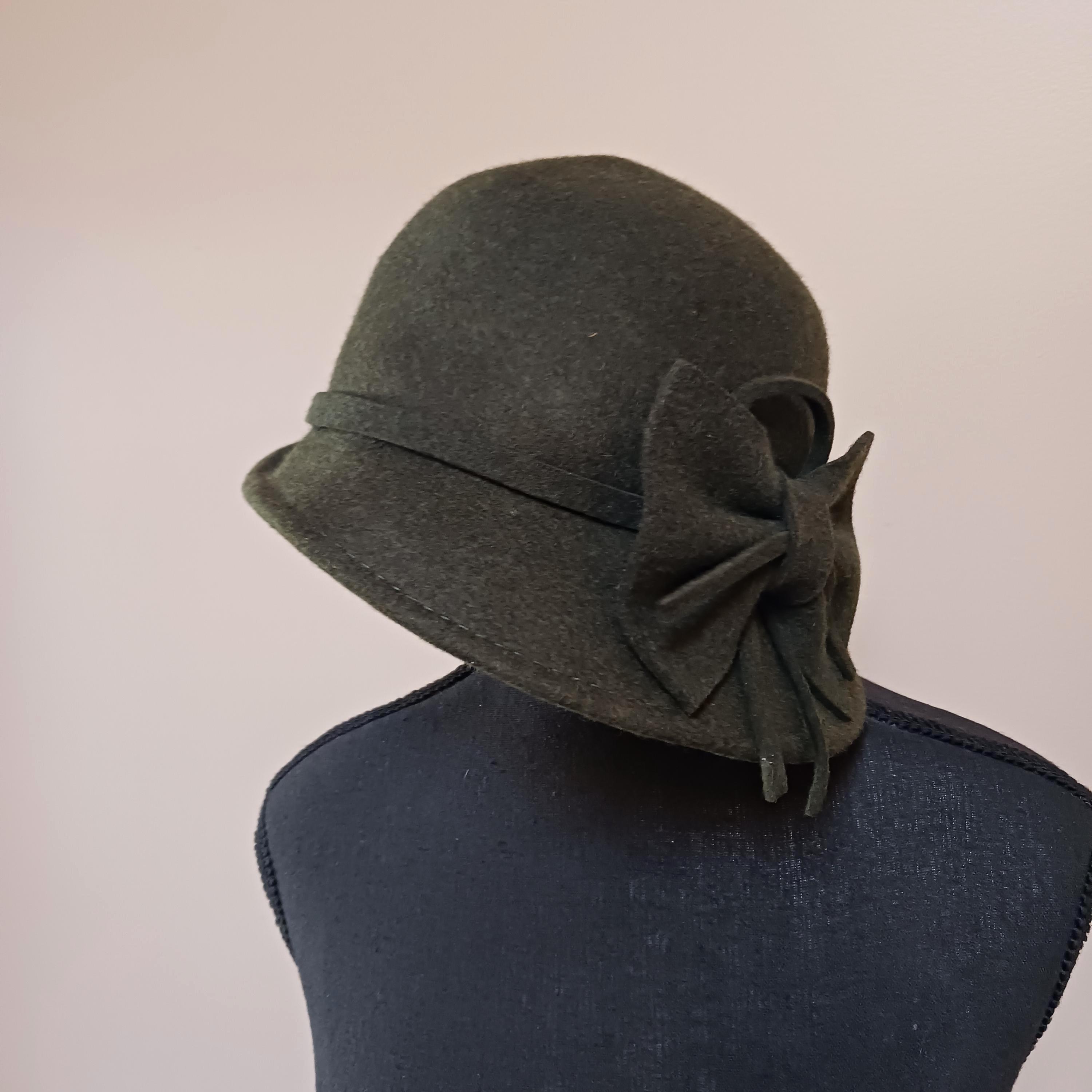 Vintage cedar crest Olive Green Tassel Trim Felt Cloche Hat made in Italy 50’s Cloche Green Vintage Hats for Women for sale | eBay main image 3