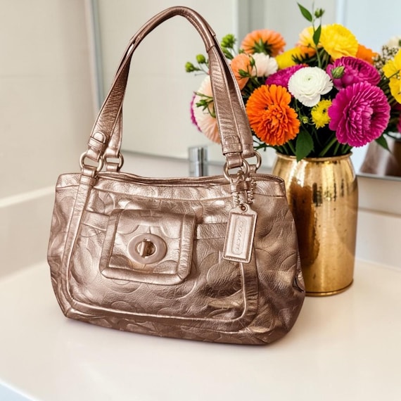 Vintage Coach Metallic Gold Signature Embossed Leather Turnlock 