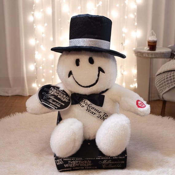 Vintage 2000 Tickle Me Snowman Plush: Animated Millennium