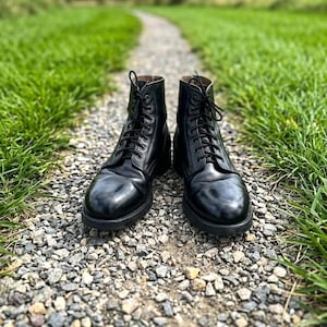 Biltrite Boots - Etsy Canada display picture 1